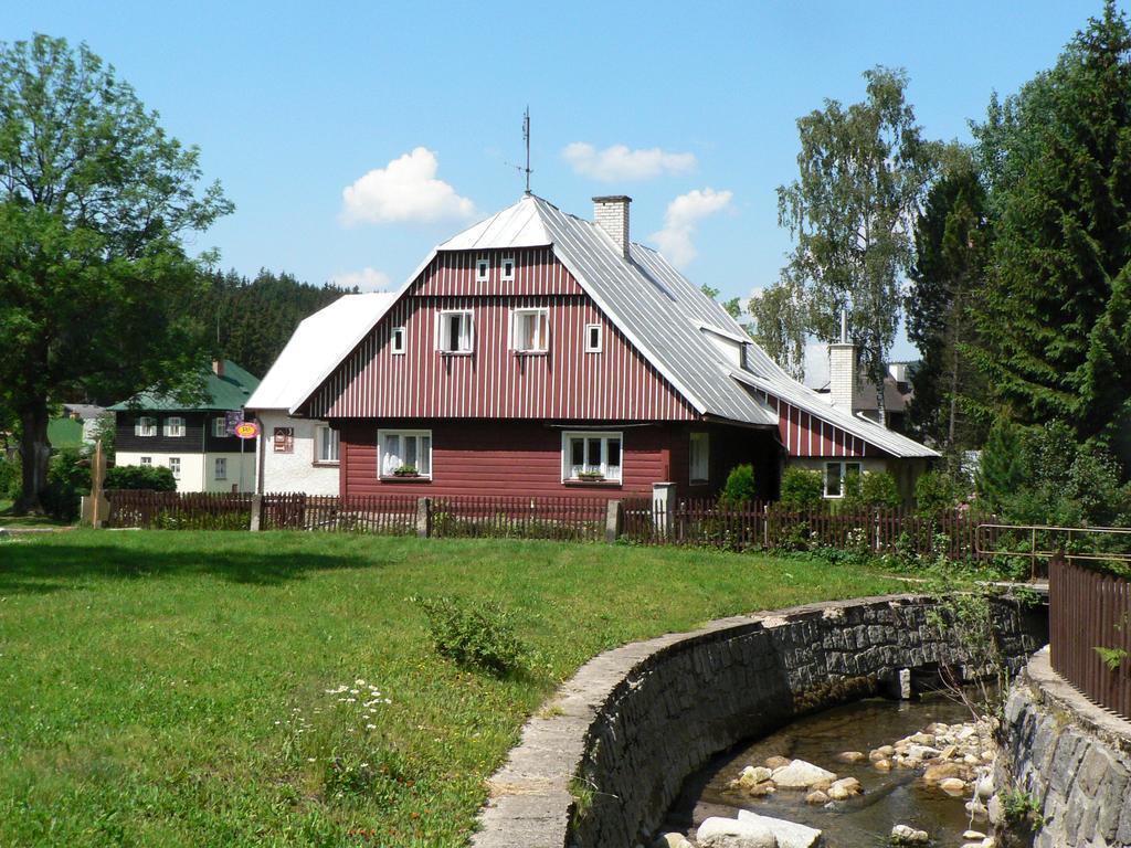 Penzion Pod Mustky Hotel Harrachov Exterior photo